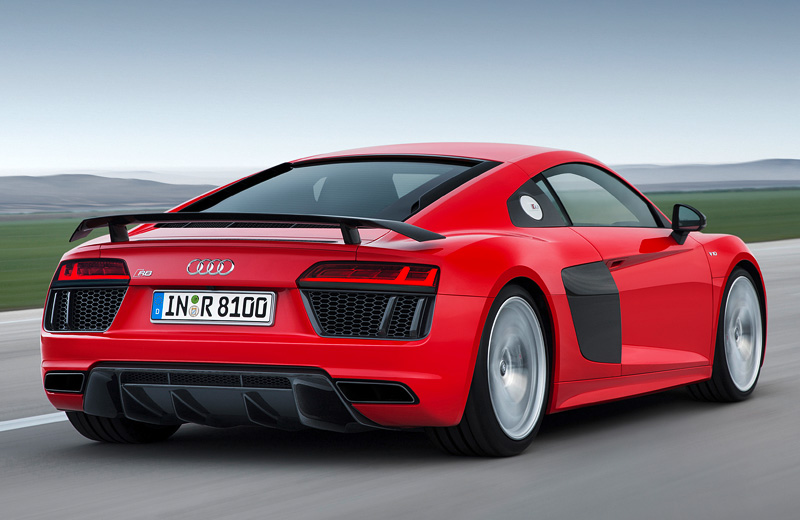Audi R8 2015 - новый во всех отношениях