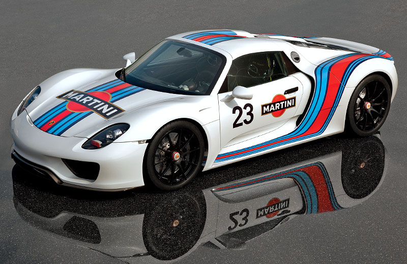 Шедевр дизайнерской и инженерной мысли - Porsche 918 Spyder пойдет в серию!