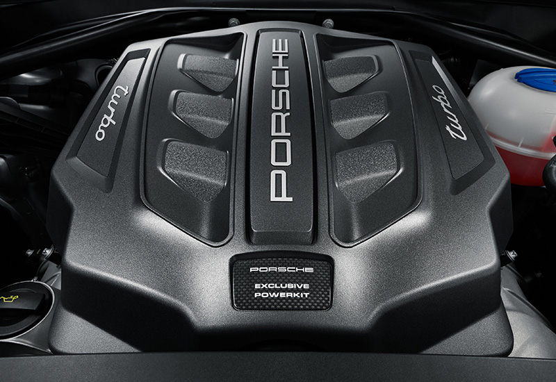 2016 Porsche Macan Turbo Performance Package